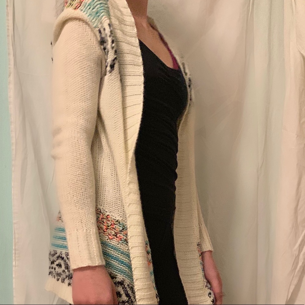 Knit cardigan